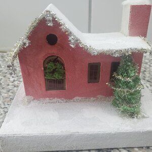 Vintage Putz house great condition